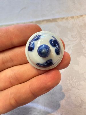 Five Chinese blue and white wares — photo 26