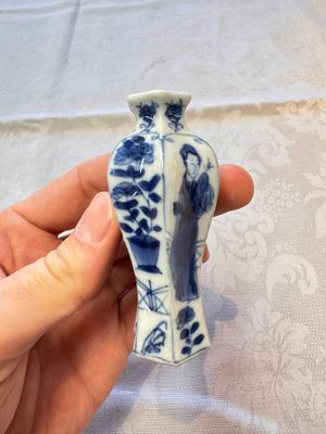 Five Chinese blue and white wares — photo 29