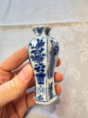 Five Chinese blue and white wares — photo 33