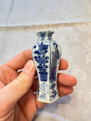 Five Chinese blue and white wares — photo 35