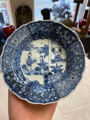 Five Chinese blue and white 'Xi Xiang Ji' plates, Qianlong — foto 16