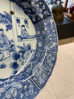 Five Chinese blue and white 'Xi Xiang Ji' plates, Qianlong — foto 8