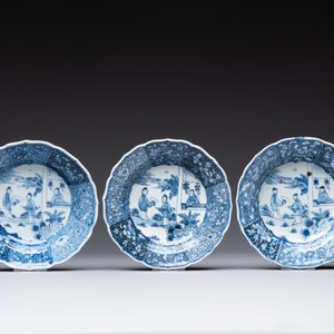 Five Chinese blue and white 'Xi Xiang Ji' plates, Qianlong — foto 2