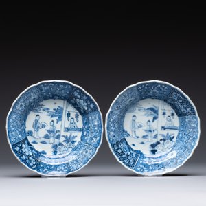 Five Chinese blue and white 'Xi Xiang Ji' plates, Qianlong — foto 4