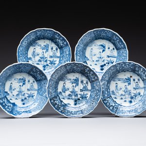 Five Chinese blue and white 'Xi Xiang Ji' plates, Qianlong — photo 1
