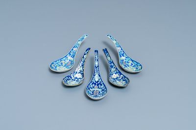 Five Chinese blue-ground spoons, incl. a pair Tongzhi mark and of the period