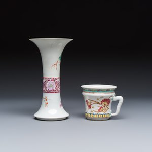 Five Chinese blue, white and famille rose wares — photo 10