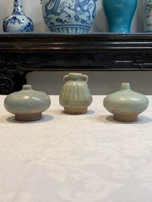 Five Chinese blue, white and monochrome jarlets and seven covered boxes, Yuan/Ming — 照片 10