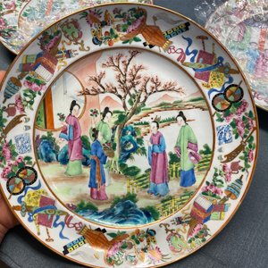 Five Chinese Canton famille rose dishes, 19th C. — 照片 13