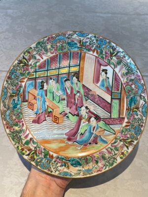 Five Chinese Canton famille rose plates with narrative design, 19th C. — photo 17