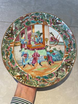 Five Chinese Canton famille rose plates with narrative design, 19th C. — photo 22