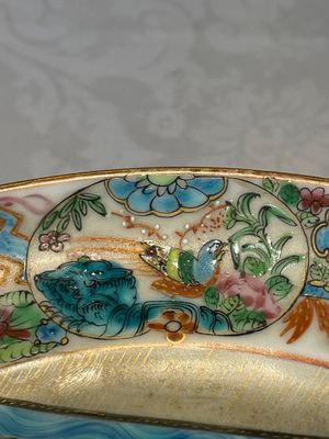 Five Chinese Canton famille rose plates with narrative design, 19th C. — photo 3