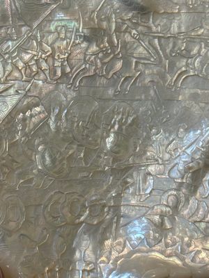 Five Chinese carved mother-of-pearl shells on wooden stands, Canton, 19th C. — 照片 24