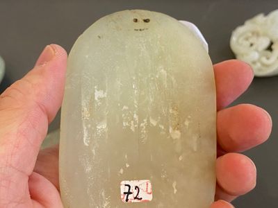 Five Chinese celadon and white jade carvings, 19/20th C. — 照片 14