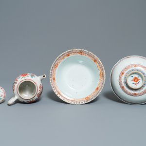 Five Chinese famille rose and iron-red wares, Kangxi/Qianlong — photo 12