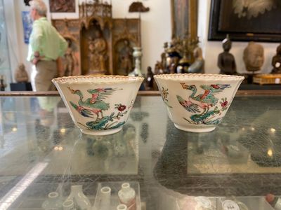 Five Chinese famille rose cups and saucers with a heron eating a fish, Qianlong — photo 17