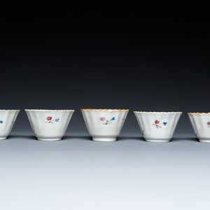 Five Chinese famille rose cups and saucers with a heron eating a fish, Qianlong — photo 6