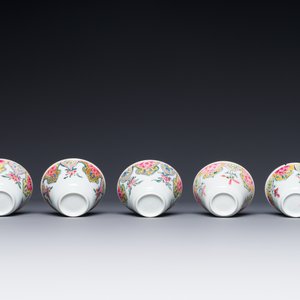 Five Chinese famille rose cups and six saucers with floral decor, Yongzheng/Qianlong — photo 6