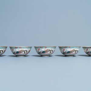 Five Chinese famille rose 'dragon and phoenix' bowls, Guangxu mark and of the period — 照片 4