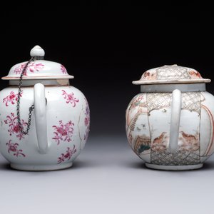 Five Chinese famille rose 'mandarin subject' and floral design teapots, Qianlong — 照片 9