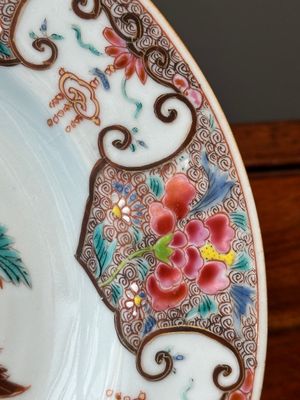Five Chinese famille rose plates with floral design, Yongzheng/Qianlong — 照片 27
