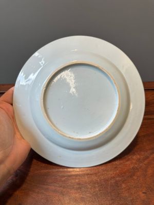 Five Chinese famille rose plates with floral design, Yongzheng/Qianlong — 照片 6