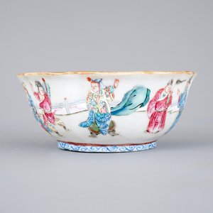 Five Chinese famille rose porcelain bowls, 19th C. — 照片 4