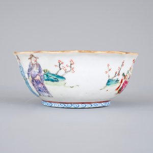 Five Chinese famille rose porcelain bowls, 19th C. — 照片 7