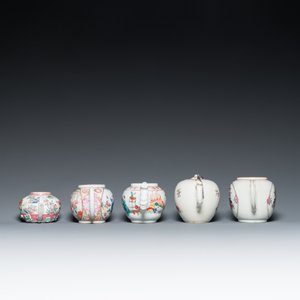 Five Chinese famille rose teapots, Yongzheng/Qianlong — 照片 5