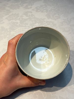 Five Chinese famille rose wares with floral design, Qianlong and Hongxian marks, Republic — 照片 54