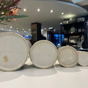 Five Chinese famille rose 'Wu Shuang Pu' stacking boxes and covers, 19th C. — photo 14