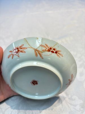 Five Chinese famille verte cups and saucers with floral design, 19th C. — photo 4