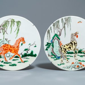 Five Chinese famille verte plaques with horses, 19th C. — photo 4