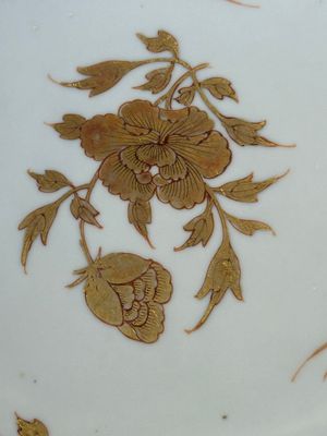 Five Chinese gilt-decorated eggshell porcelain 'phoenix' plates, Yongzheng — photo 5