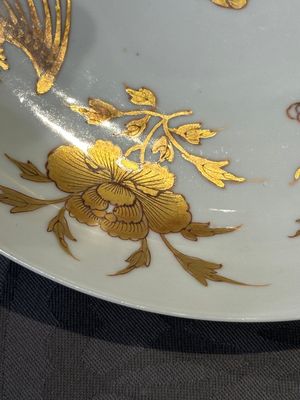 Five Chinese gilt-decorated eggshell porcelain 'phoenix' plates, Yongzheng — photo 7