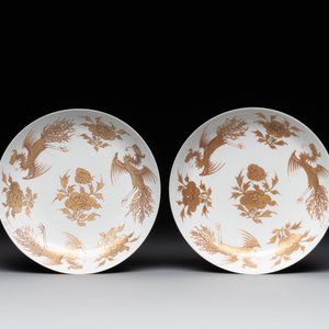 Five Chinese gilt-decorated eggshell porcelain 'phoenix' plates, Yongzheng — photo 4