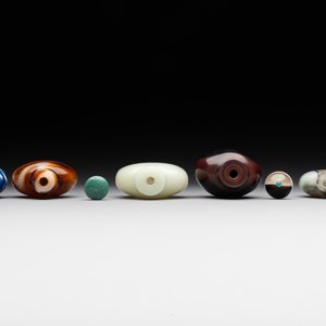 Five Chinese glass snuff bottles, 19/20th C. — 照片 6