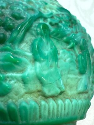 Five Chinese hardstone and glass snuff bottles, 20th C. — photo 18
