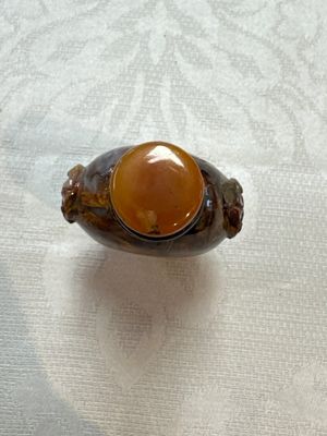 Five Chinese hardstone and glass snuff bottles, 20th C. — photo 28