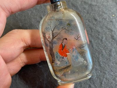 Five Chinese inside-painted glass snuff bottles and one in Canton or Beijing enamel, 19/20th C. — 照片 11