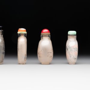 Five Chinese inside-painted glass snuff bottles, signed Ma Shaoxuan 馬少宣, Pu Ru 溥儒 and Ye Zhongsan 葉仲三, 20th C., one dated 1962 — photo 5