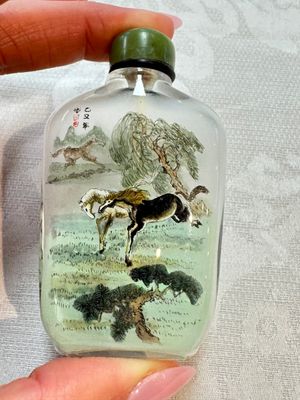 Five Chinese inside-painted snuff bottles, signed Chen Runpu 陈润璞 and Sun Xuecun 孙雪村, 20th C. — photo 2