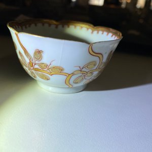 Five Chinese iron red and gilt cups and saucers, Yongzheng/Qianlong — 照片 13