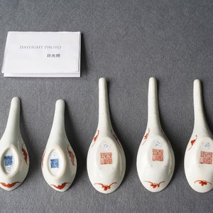 Five Chinese iron red spoons, three of them Daoguang mark and of the period — 照片 8