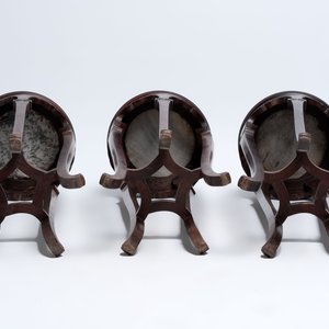 Five Chinese marble-topped hongmu stands, 20th C. — photo 11