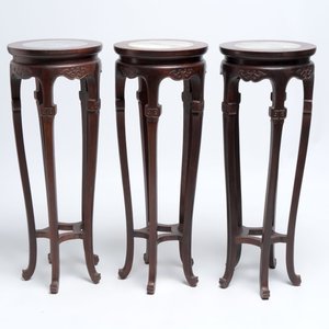 Five Chinese marble-topped hongmu stands, 20th C. — photo 5