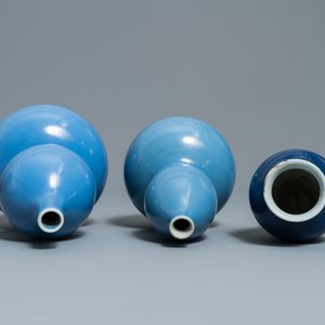 Five Chinese monochrome blue wares, 19/20th C. — photo 14