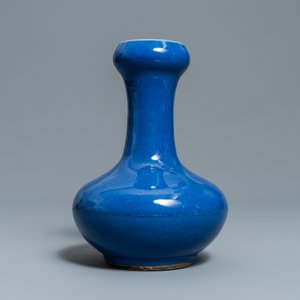 Five Chinese monochrome blue wares, 19/20th C. — photo 4
