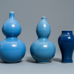 Five Chinese monochrome blue wares, 19/20th C. — photo 10