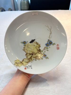 Five Chinese polychrome plates, signed Zou Furen 邹甫仁, dated 1989 — photo 25